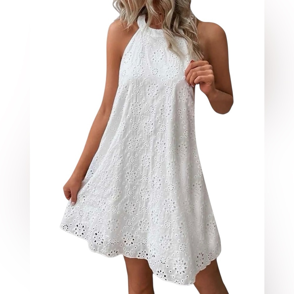 Sleeveless White Eyelet Halter Mini Dress Sz/XXL/ NWOT - Picture 2 of 5